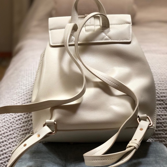 Backpack - Picture 3 of 3